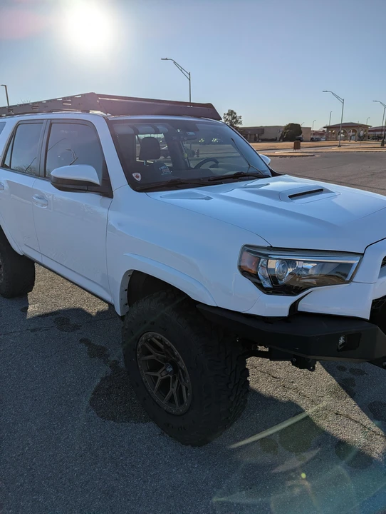 2018 Toyota 4Runner 5th Gen - Image 18 of 31