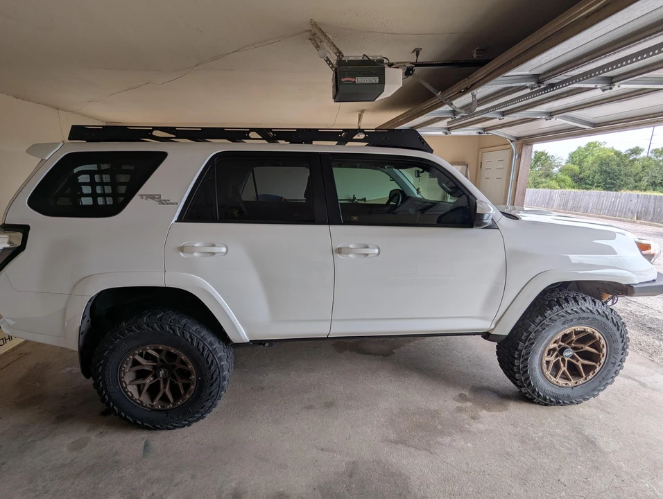 2018 Toyota 4Runner 5th Gen - Image 15 of 31
