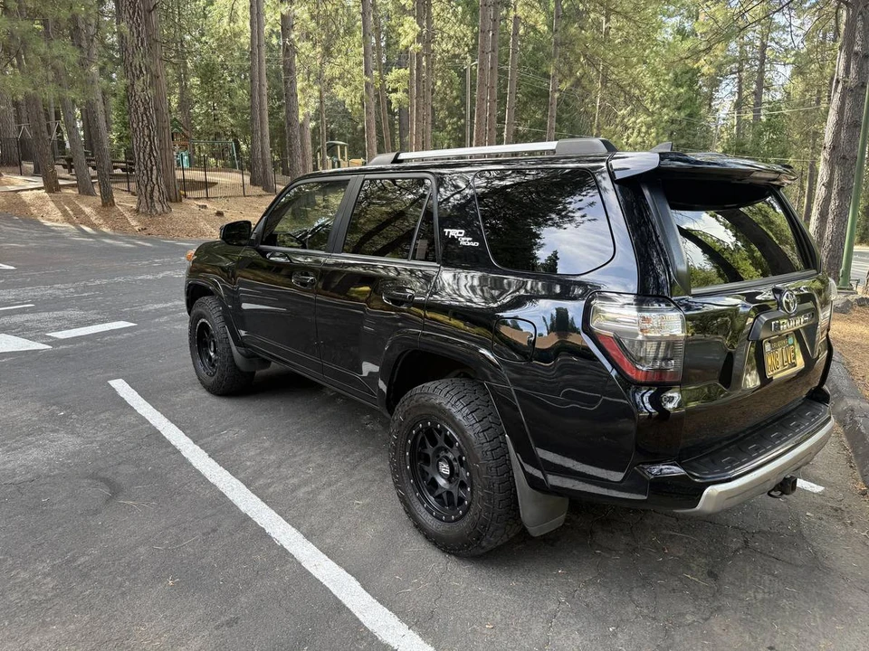 2018 Toyota 4Runner 5th Gen - Image 7 of 16