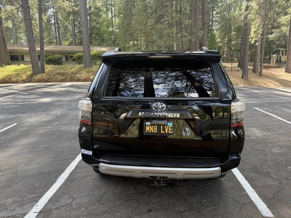 2018 Toyota 4Runner 5th Gen - Image 9 of 16