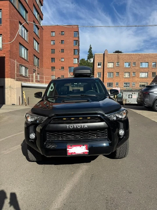 2018 Toyota 4Runner 5th Gen - Image 2 of 15