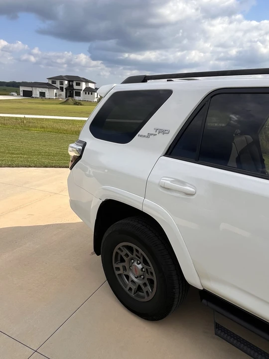 2018 Toyota 4Runner 5th Gen - Image 19 of 31