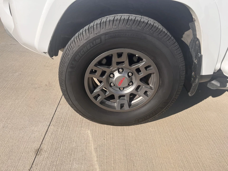 2018 Toyota 4Runner 5th Gen - Image 31 of 31