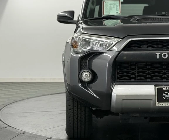 2018 Toyota 4Runner 5th Gen - Image 4 of 12
