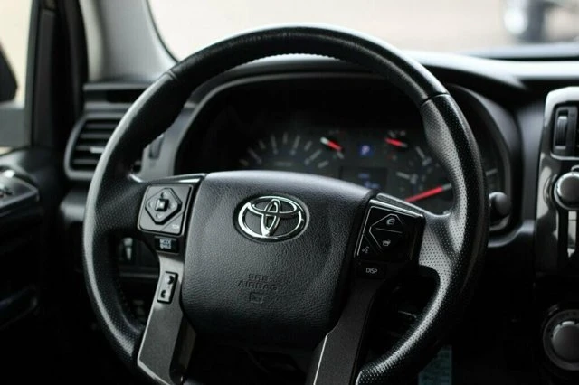 2018 Toyota 4Runner 5th Gen - Image 12 of 20
