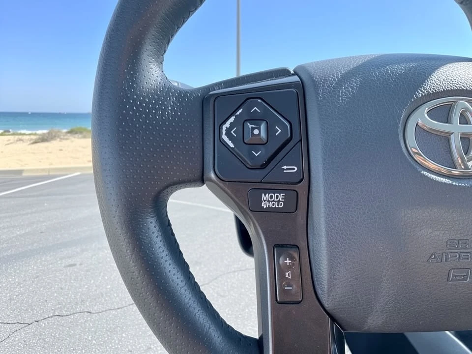 2018 Toyota 4Runner 5th Gen - Image 14 of 20