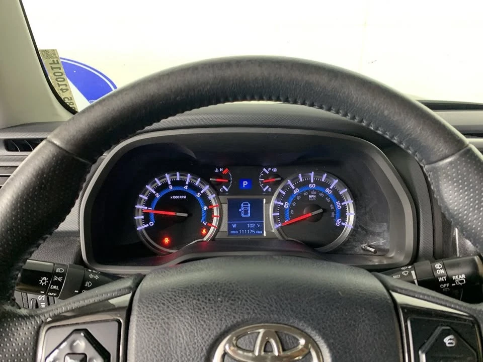 2018 Toyota 4Runner 5th Gen - Image 4 of 12