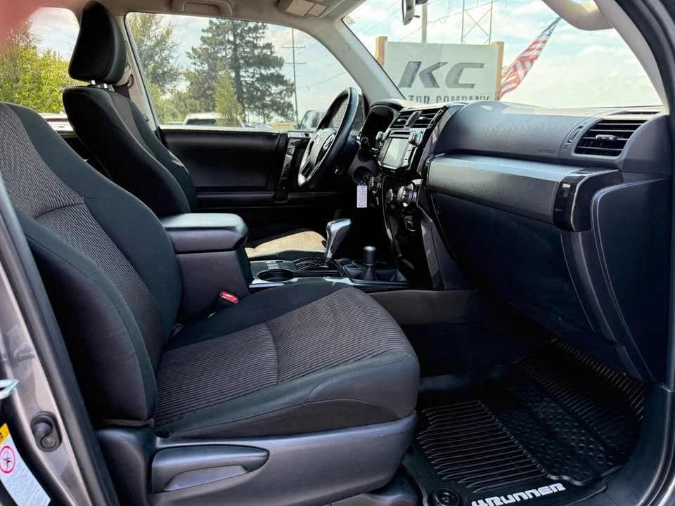 2018 Toyota 4Runner 5th Gen - Image 12 of 20