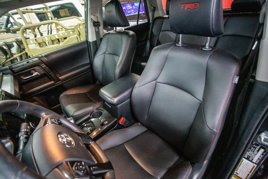2018 Toyota 4Runner 5th Gen - Image 4 of 9
