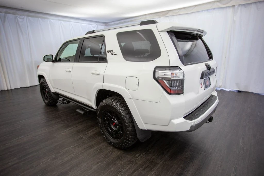 2018 Toyota 4Runner 5th Gen - Image 11 of 12