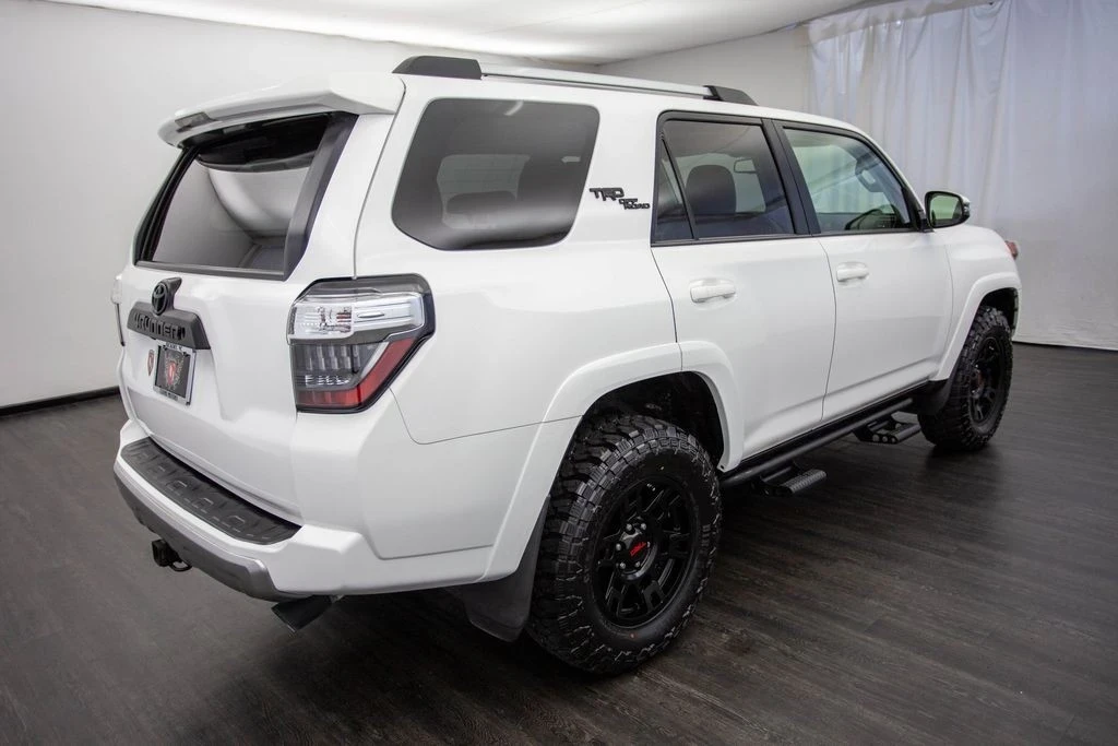 2018 Toyota 4Runner 5th Gen - Image 10 of 12