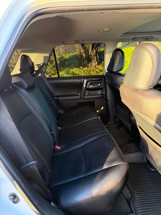 2018 Toyota 4Runner 5th Gen - Image 9 of 12