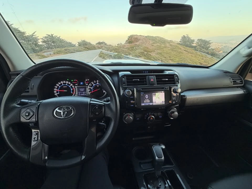 2018 Toyota 4Runner 5th Gen - Image 7 of 12