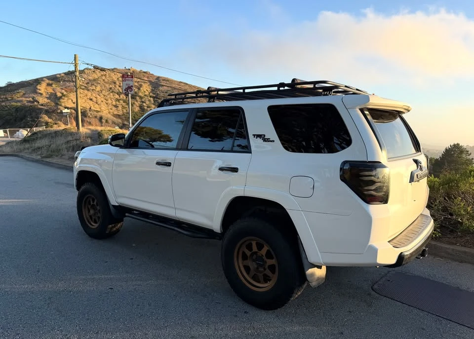 2018 Toyota 4Runner 5th Gen - Image 5 of 12