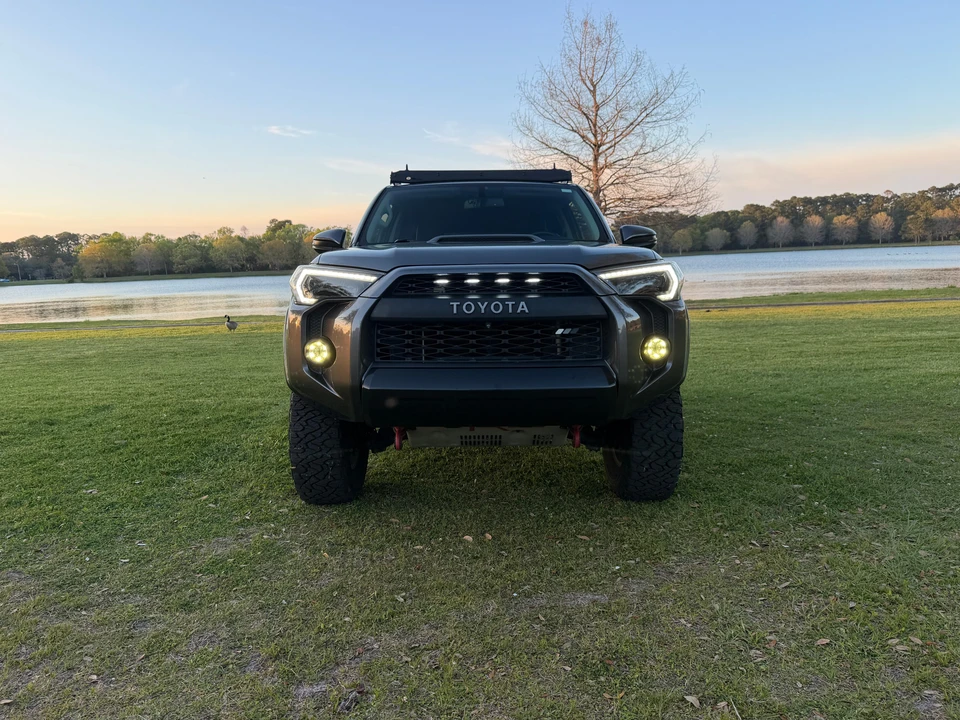 2018 Toyota 4Runner 5th Gen - Image 7 of 31