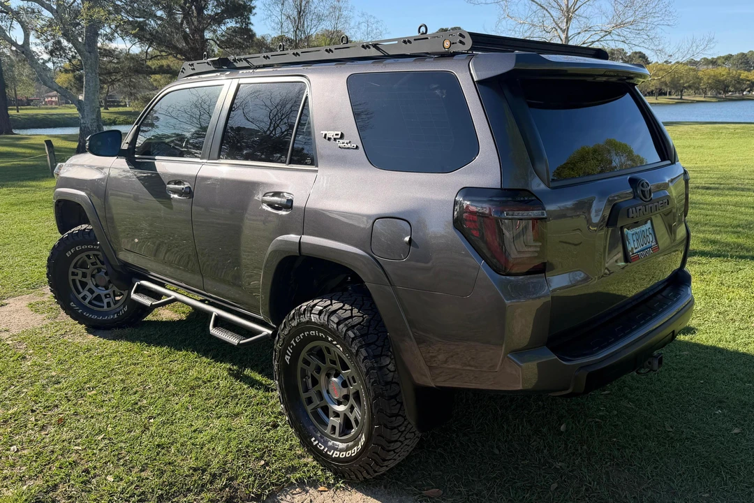2018 Toyota 4Runner 5th Gen - Image 4 of 31