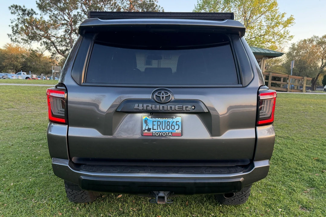 2018 Toyota 4Runner 5th Gen - Image 5 of 31