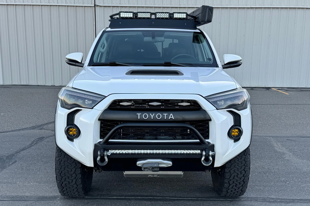2018 Toyota 4Runner 5th Gen - Image 2 of 31