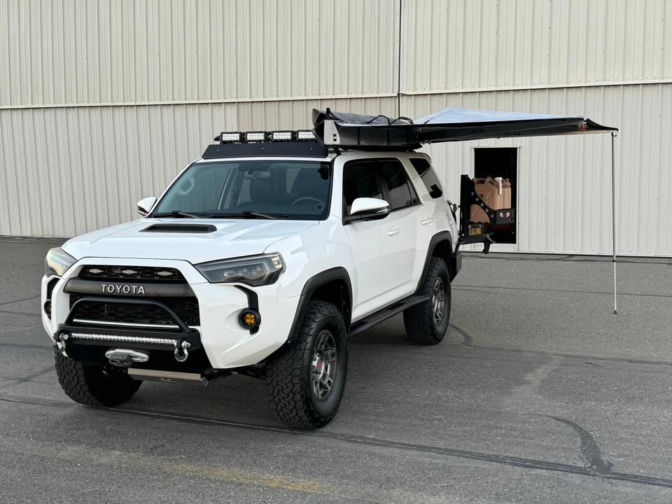 2018 Toyota 4Runner 5th Gen - Image 19 of 31