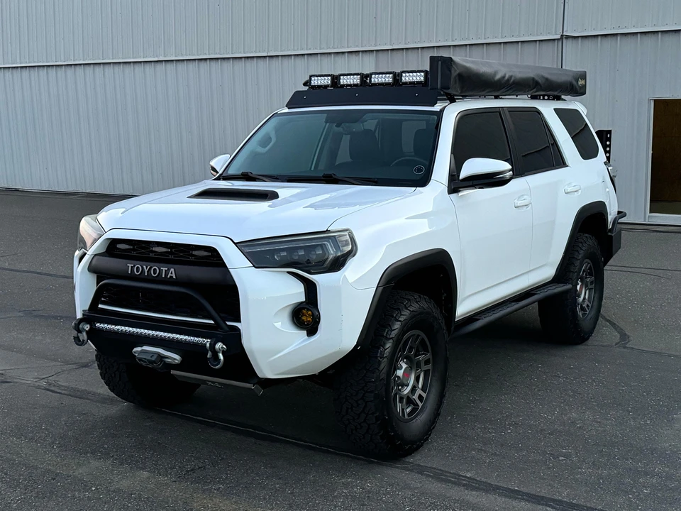 2018 Toyota 4Runner 5th Gen - Image 9 of 31