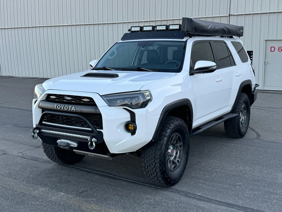 2018 Toyota 4Runner 5th Gen - Image 8 of 31