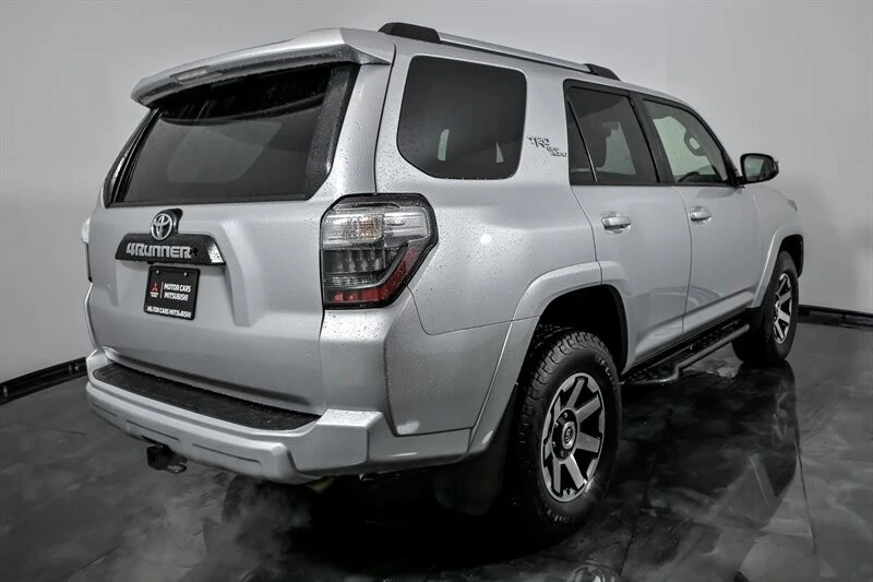 2018 Toyota 4Runner 5th Gen - Image 10 of 21