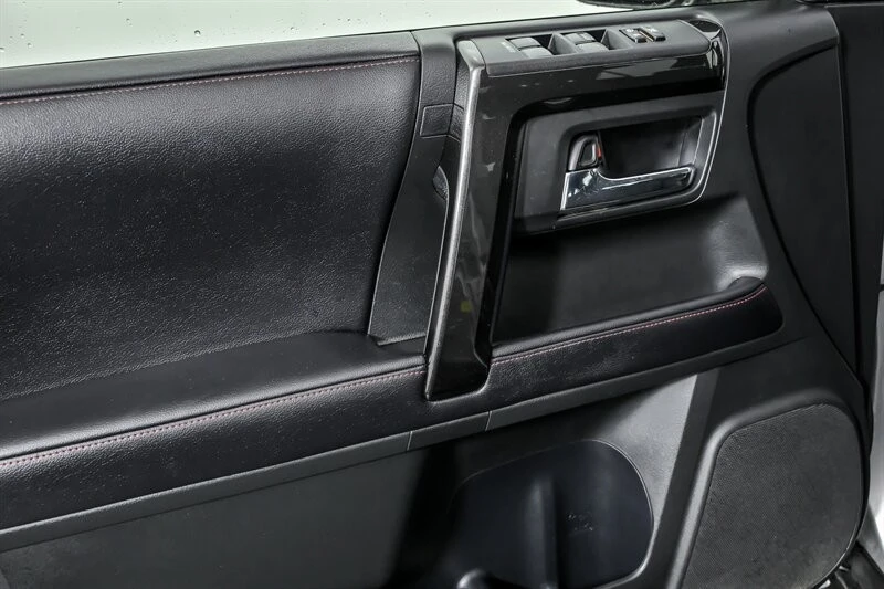 2018 Toyota 4Runner 5th Gen - Image 15 of 21
