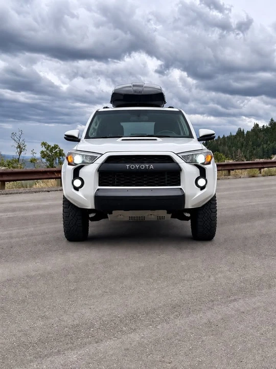 2018 Toyota 4Runner 5th Gen - Image 3 of 16