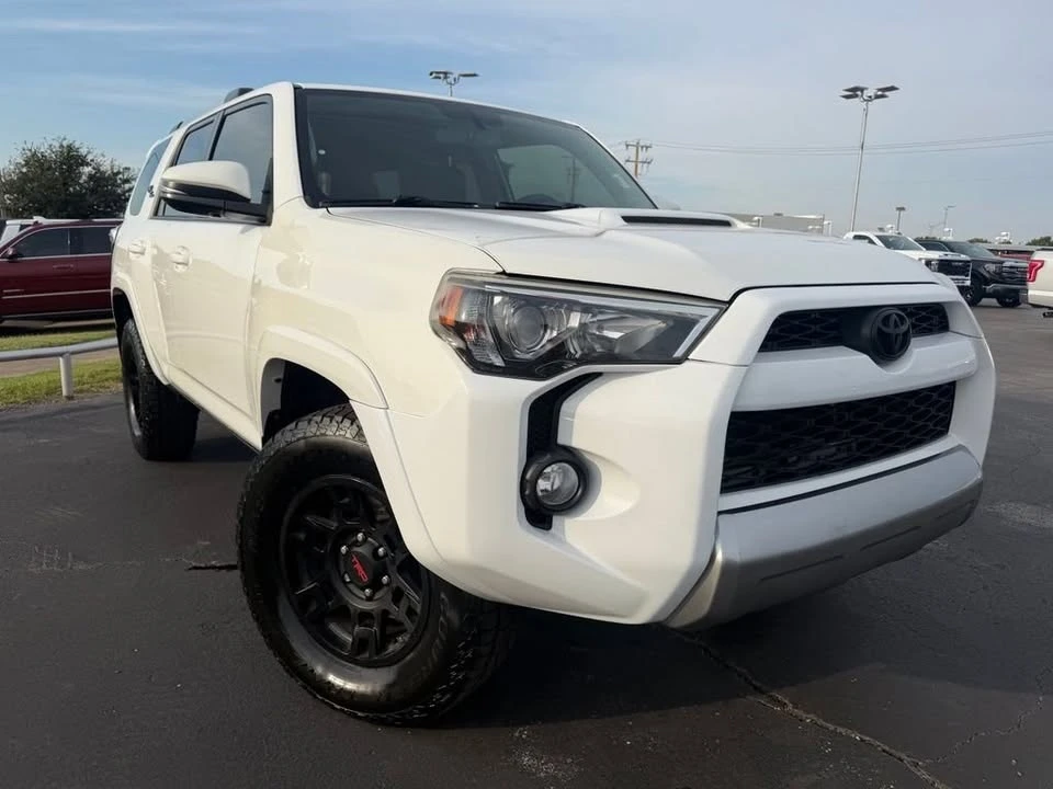 2018 Toyota 4Runner 5th Gen - Image 2 of 16