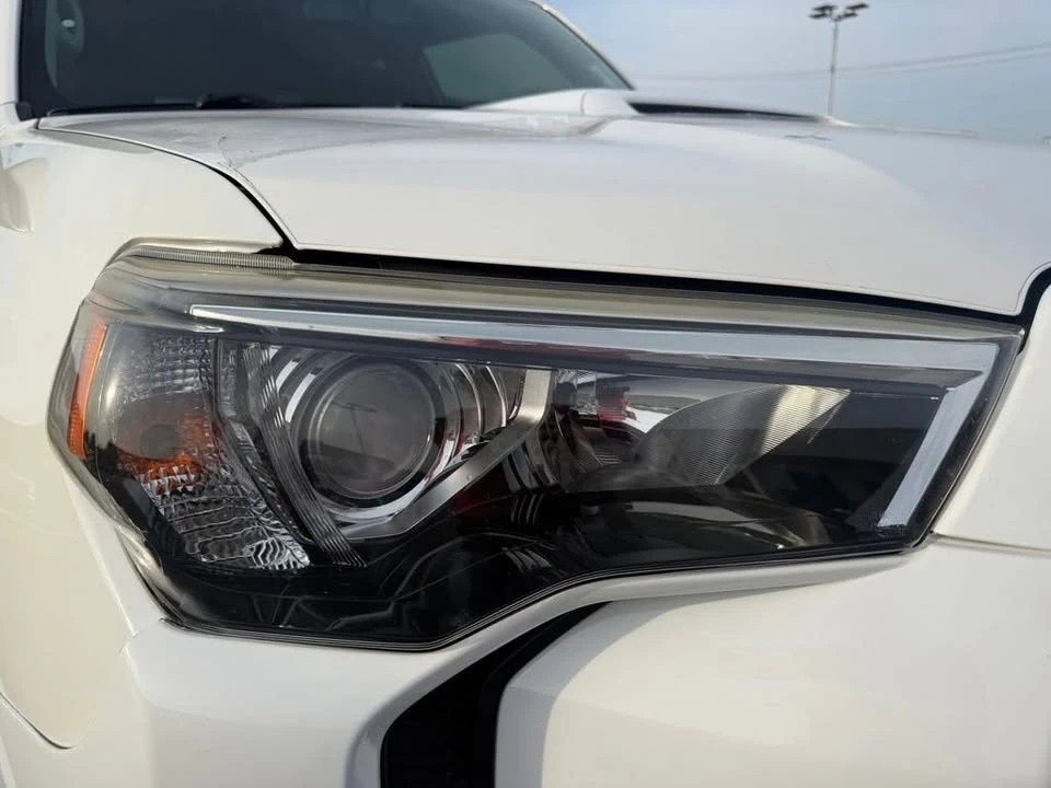 2018 Toyota 4Runner 5th Gen - Image 5 of 16