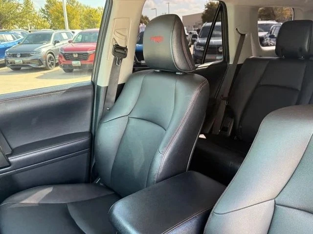 2018 Toyota 4Runner 5th Gen - Image 11 of 18