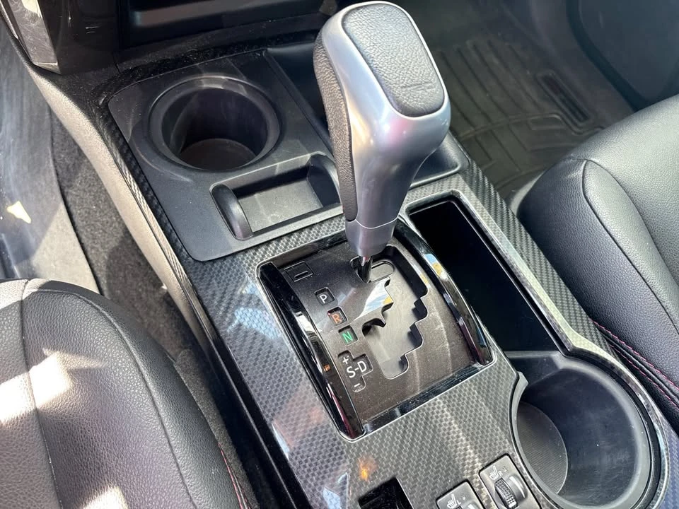 2018 Toyota 4Runner 5th Gen - Image 5 of 11