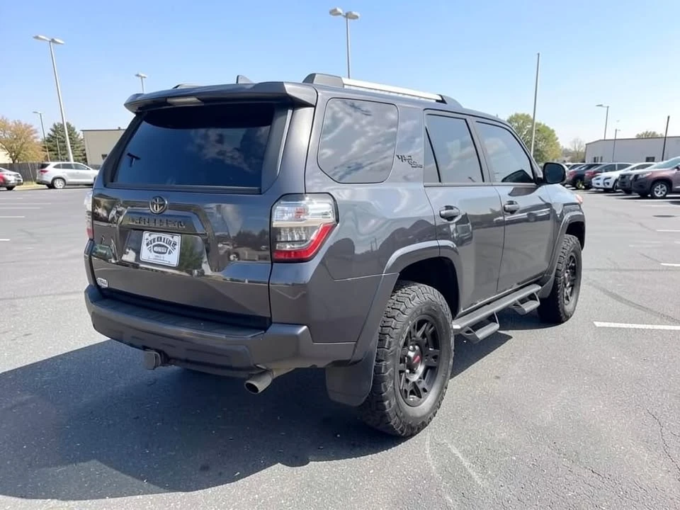 2018 Toyota 4Runner 5th Gen - Image 5 of 15