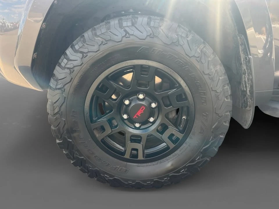 2018 Toyota 4Runner 5th Gen - Image 14 of 15