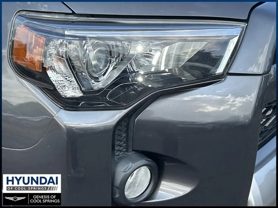 2018 Toyota 4Runner 5th Gen - Image 9 of 20