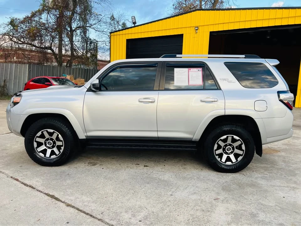 2018 Toyota 4Runner 5th Gen - Image 3 of 18