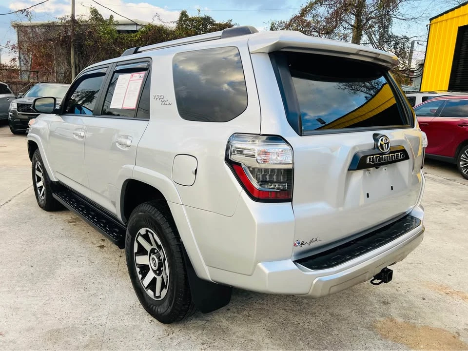2018 Toyota 4Runner 5th Gen - Image 8 of 18