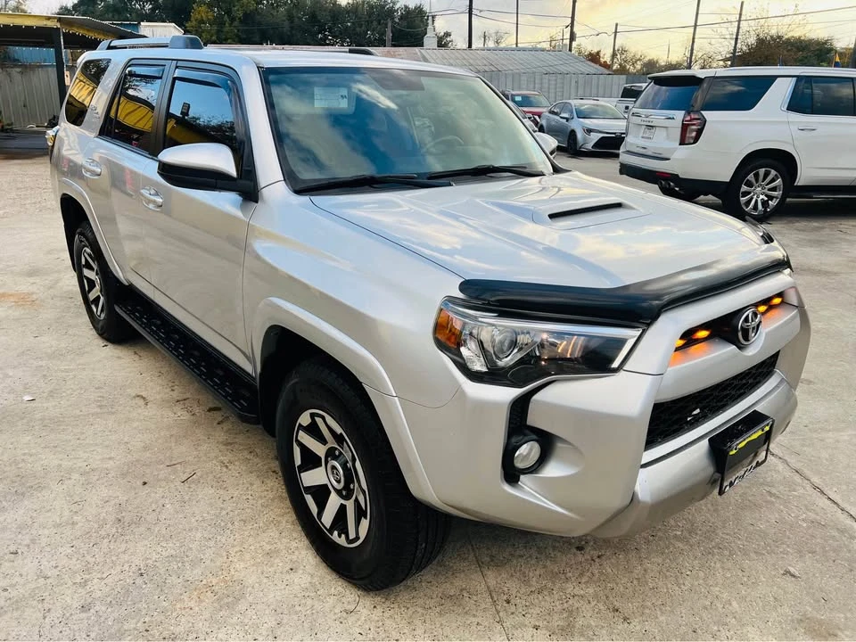2018 Toyota 4Runner 5th Gen - Image 4 of 18