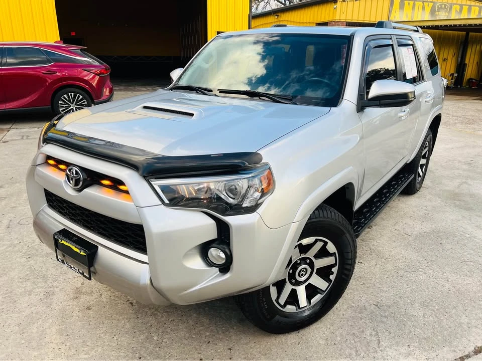 2018 Toyota 4Runner 5th Gen - Image 2 of 18