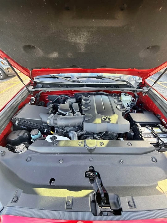 2018 Toyota 4Runner 5th Gen - Image 10 of 20