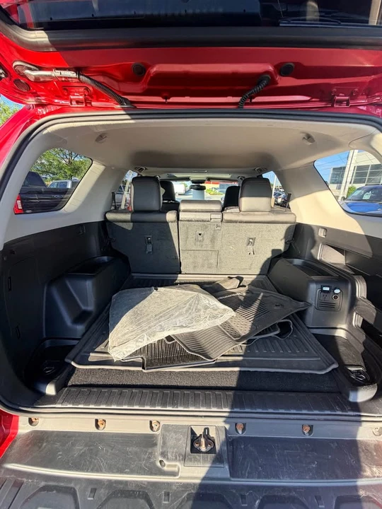 2018 Toyota 4Runner 5th Gen - Image 11 of 20