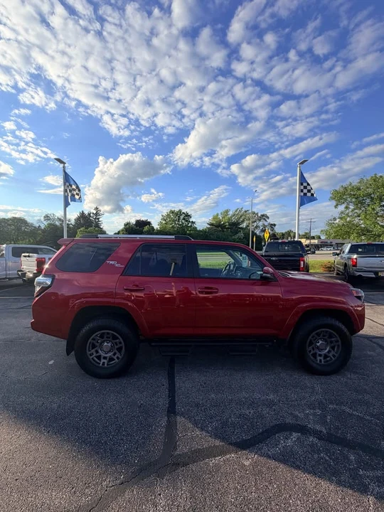 2018 Toyota 4Runner 5th Gen - Image 6 of 20