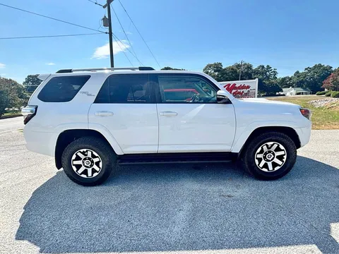 2018 Toyota 4Runner TRD Off-Road Premium