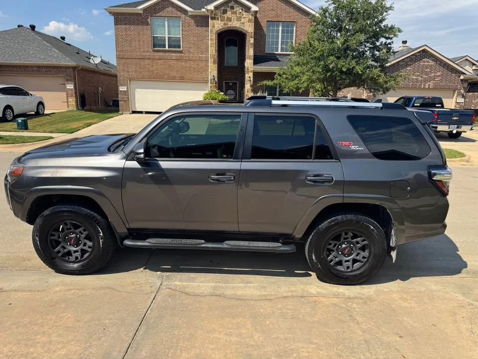 2018 Toyota 4Runner 5th Gen - Image 4 of 19