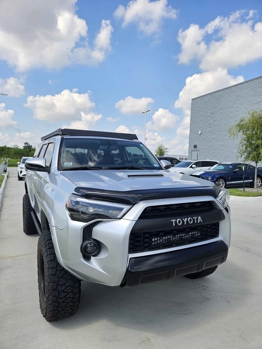 2018 Toyota 4Runner 5th Gen - Image 2 of 9