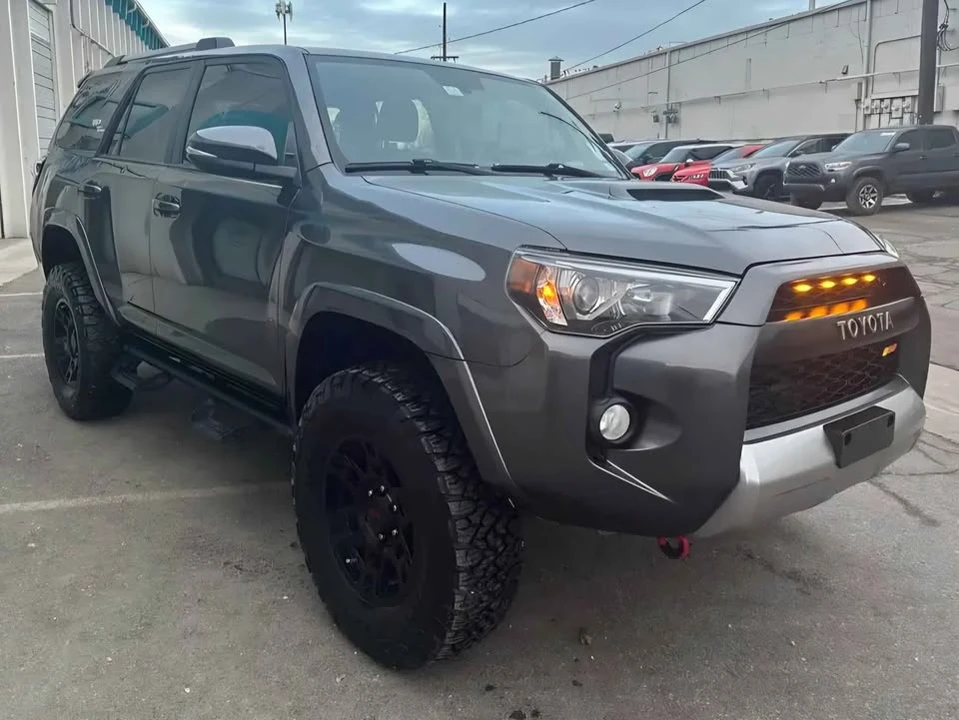 2018 Toyota 4Runner 5th Gen - Image 9 of 20