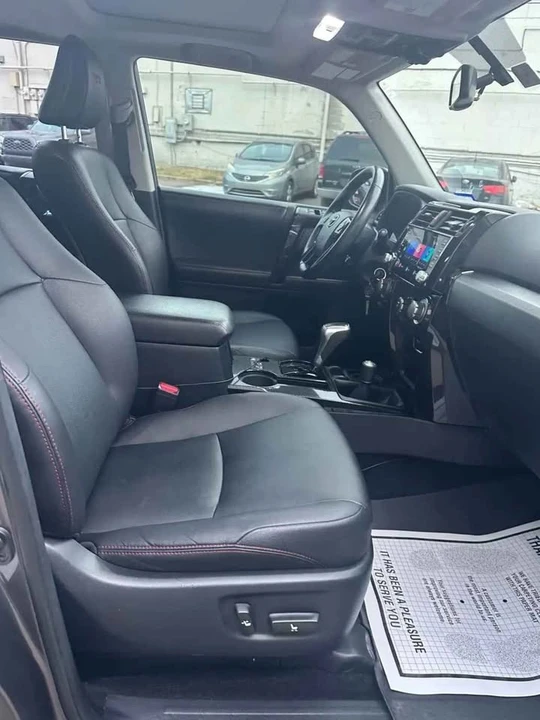 2018 Toyota 4Runner 5th Gen - Image 11 of 20