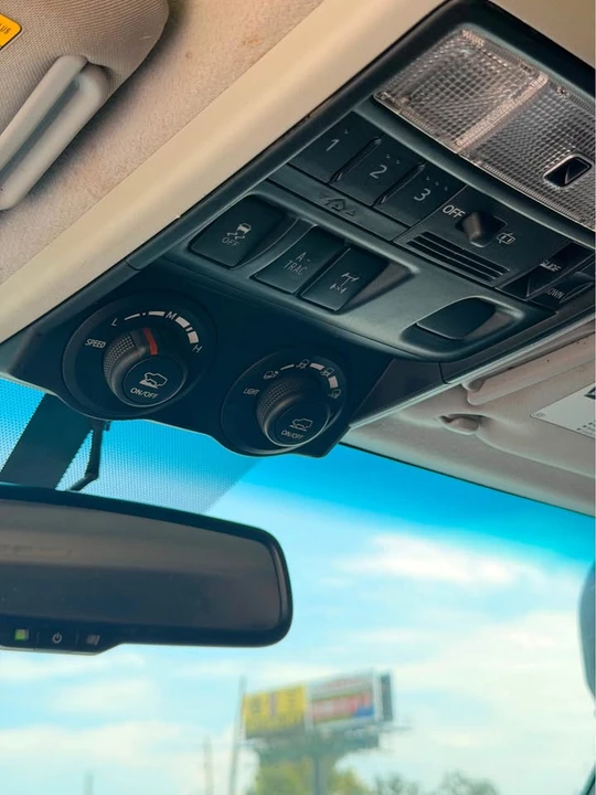 2018 Toyota 4Runner 5th Gen - Image 11 of 17