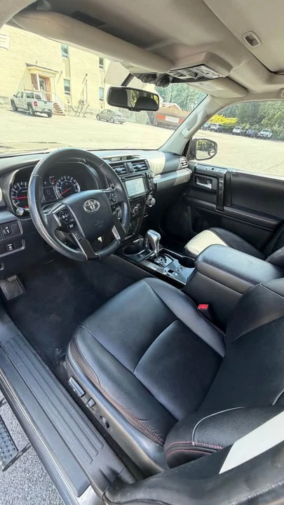 2018 Toyota 4Runner 5th Gen - Image 7 of 18