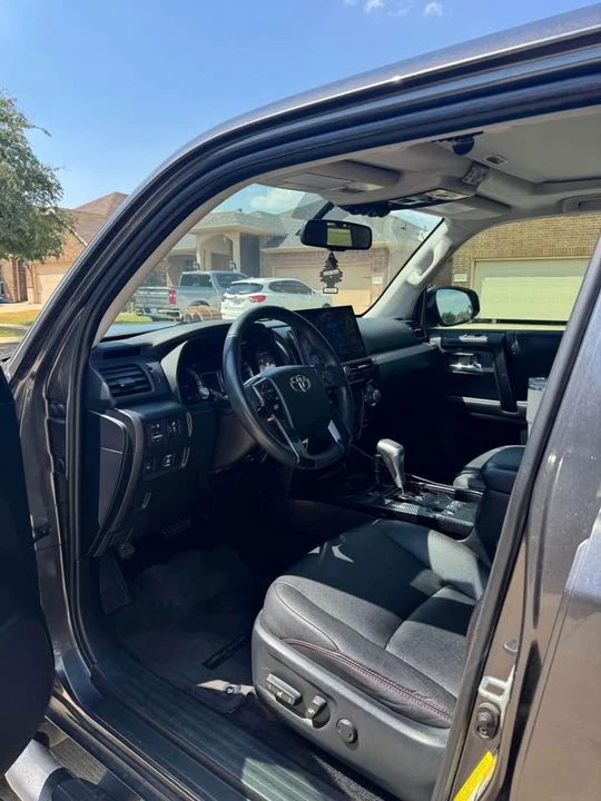 2018 Toyota 4Runner 5th Gen - Image 8 of 19